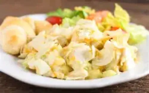 MA CAFE HOT & SWEET CHICKEN SALAD